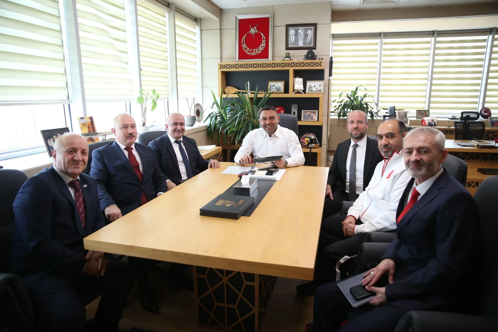 BAKAN YARDIMCIMIZ SAYIN YERLİKAYA'YI ZİYARET